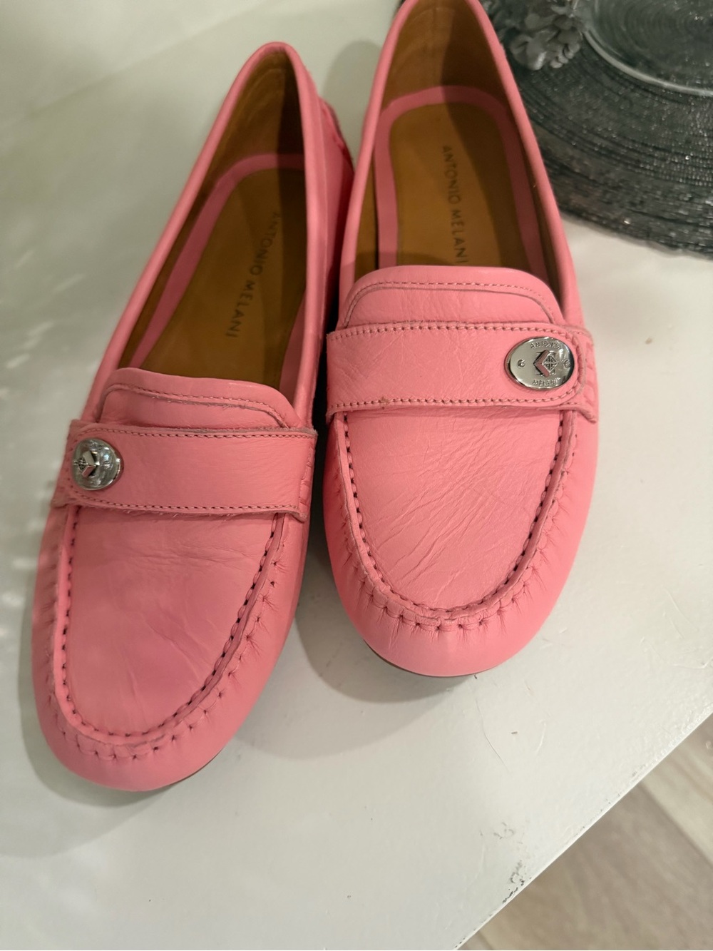 ANTONIO MELANI Pink Leather Moccasin Loafers with Silver Emblem